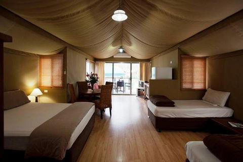 NRMA Ocean Beach Holiday Park - New South Wales Tourism  4