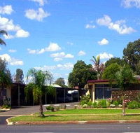 Oakey Motel - New South Wales Tourism 