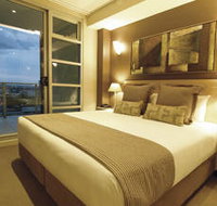Oaks Embassy Hotel - New South Wales Tourism 