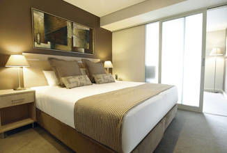 Oaks Embassy Hotel - New South Wales Tourism  1