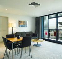Oaks Horizons Adelaide - New South Wales Tourism 