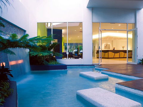 Oaks Lagoons - New South Wales Tourism  1