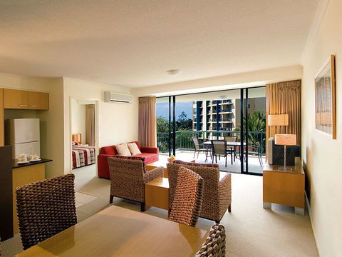 Oaks Seaforth Resort - New South Wales Tourism  1
