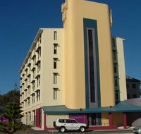 Ocean Beach Hotel - New South Wales Tourism 