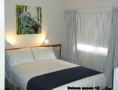 Orana Windmill Motel - New South Wales Tourism  2