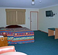 Overlander Motor Lodge - New South Wales Tourism 