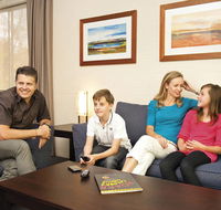 Oxley Court Serviced Apartments - New South Wales Tourism 