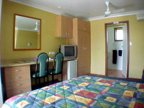 Palm Valley Motel - New South Wales Tourism  0