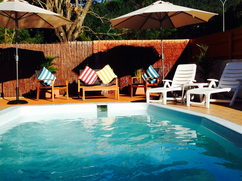 Paradise Court Holiday Units - New South Wales Tourism  0