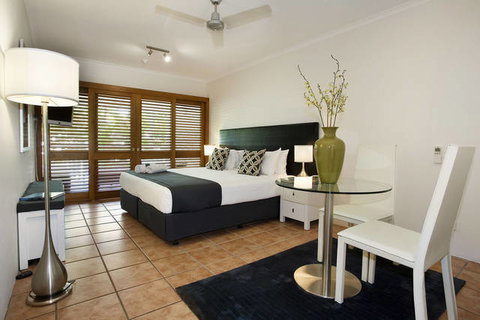 Paradise On The Beach Resort - New South Wales Tourism  0