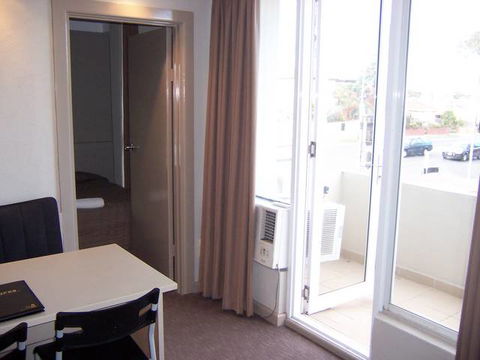 Parkville Place Apartments - New South Wales Tourism  4