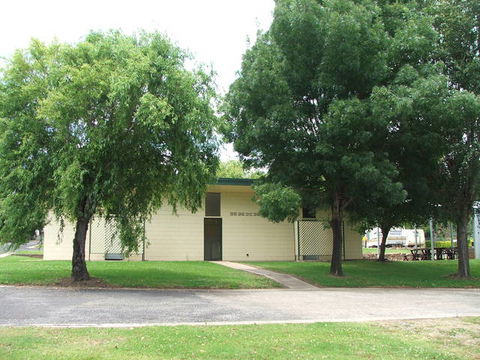 Poplar Caravan Park - New South Wales Tourism  2