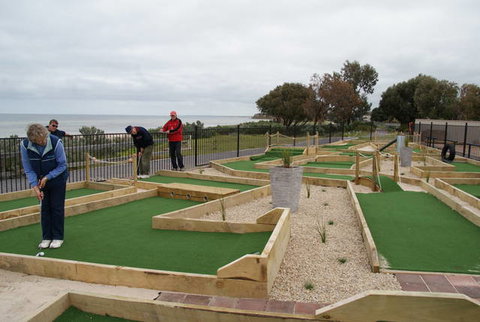 Port Vincent Caravan Park & Seaside Cabins - New South Wales Tourism  0