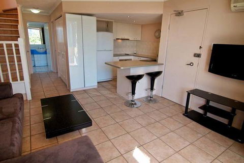Portobello Resort Apartments - New South Wales Tourism  1