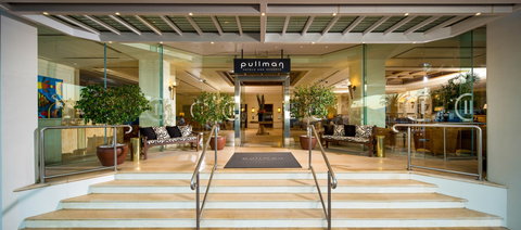 Pullman Reef Hotel Casino - New South Wales Tourism  2