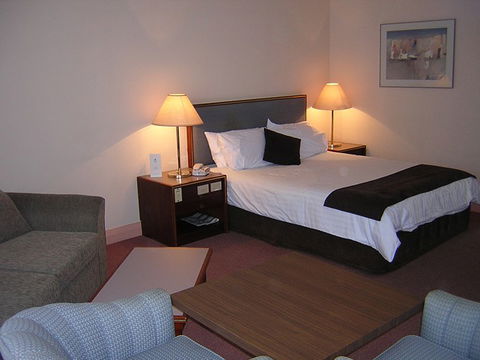 Quality Hotel Bathurst - New South Wales Tourism  0