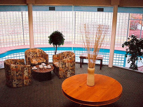 Quality Hotel Bathurst - New South Wales Tourism  1