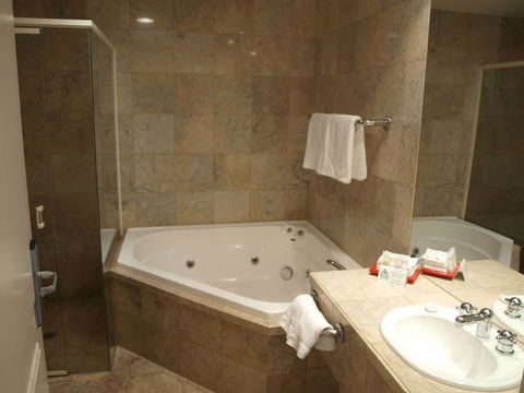 Quality Resort All Seasons - New South Wales Tourism  4