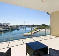 Quality Suites CREST Mandurah