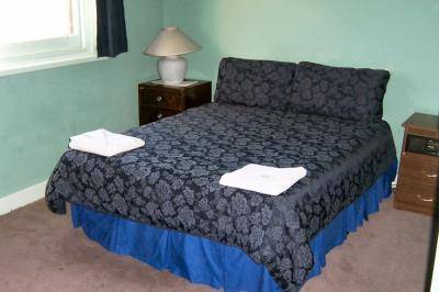 Reid's Guest House - New South Wales Tourism  1