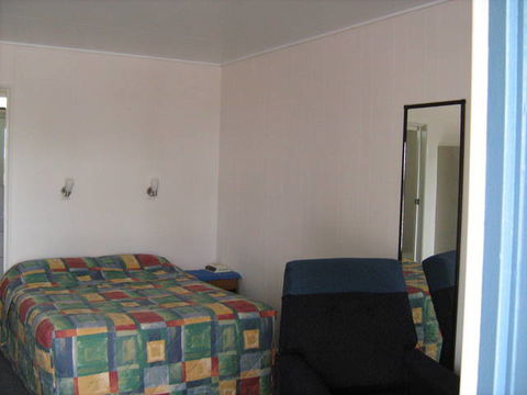 Rest Easi Motel - New South Wales Tourism  2
