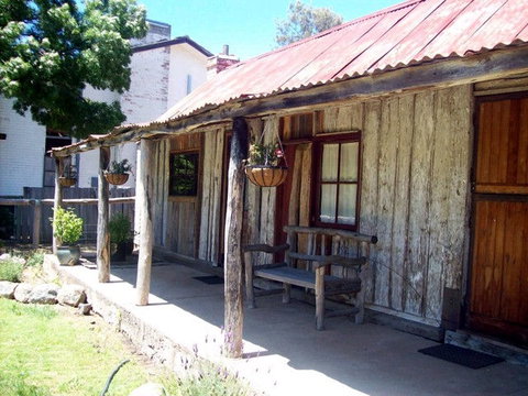 Rosebud Heritage Cottage - New South Wales Tourism  0