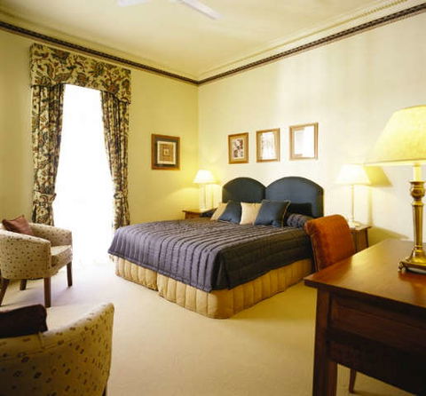 Royal Exchange Hotel - New South Wales Tourism  1