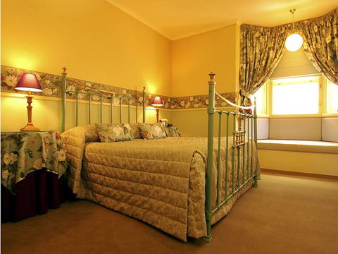 Russell Hotel - New South Wales Tourism  2