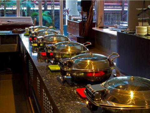 Rydges Esplanade Resort Cairns - New South Wales Tourism  4