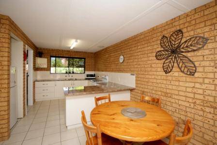 Salmon Apartment - New South Wales Tourism  1