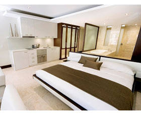 Sandalwood Van & Leisure Park - New South Wales Tourism  1