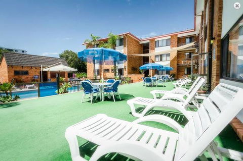Sandcastles Holiday Apartments - New South Wales Tourism  0