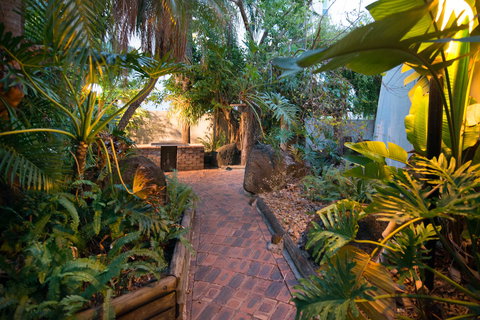 Sandy Point Beach Resort - New South Wales Tourism  8