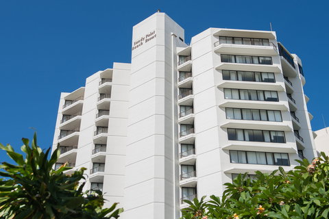 Sandy Point Beach Resort - New South Wales Tourism  9