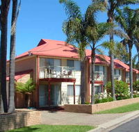 Sapphire Court Holiday Units - New South Wales Tourism 