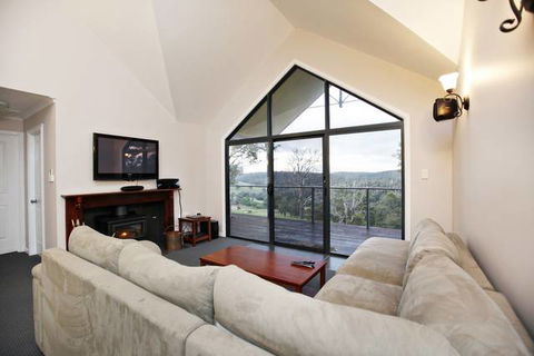 Scarlet Woods Chalet - New South Wales Tourism  3