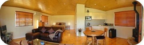 Scenic Rim View Cottages For Couples - New South Wales Tourism  0
