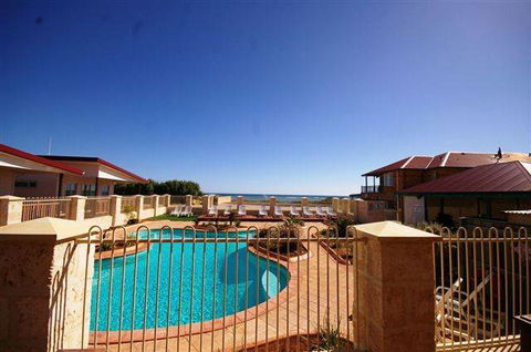 Seaspray Beach Holiday Park - New South Wales Tourism  0