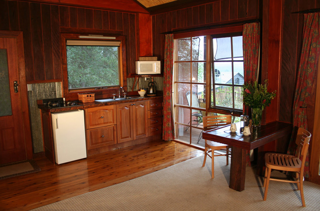 Seclusions Blue Mountains - New South Wales Tourism  8