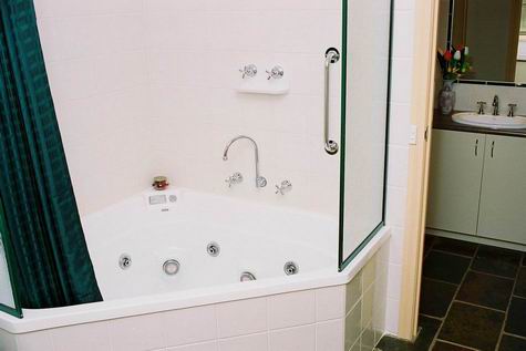 Serena Cottages - New South Wales Tourism  12