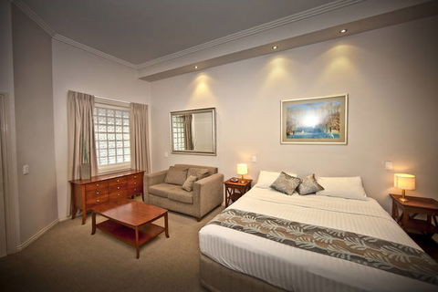 Shangri-La Gardens - New South Wales Tourism  0
