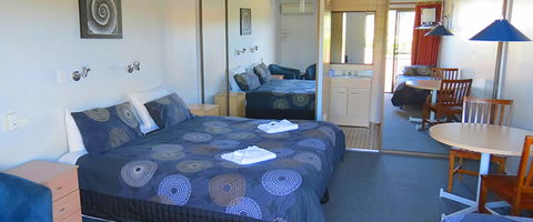 Sisleys Motel - New South Wales Tourism  1