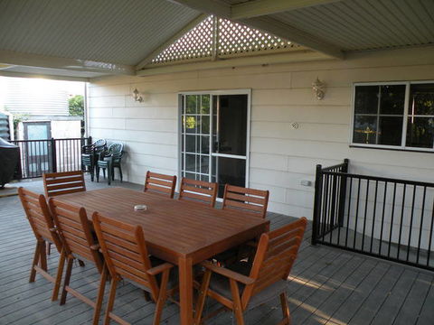 Smith Street Villa (Naracoorte Cottages) - New South Wales Tourism  2