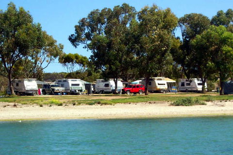 Streaky Bay Foreshore Tourist Park - New South Wales Tourism  0