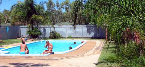 Stuart Caravan & Cabin Park - New South Wales Tourism  0