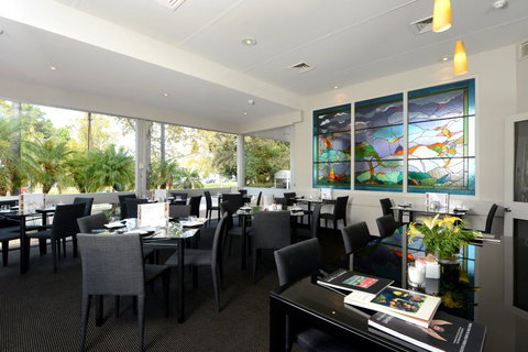 Sullivans Hotel - New South Wales Tourism  0