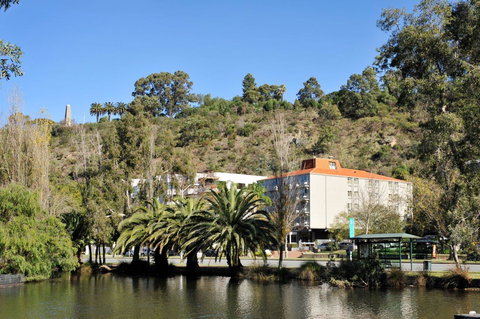 Sullivans Hotel - New South Wales Tourism  4