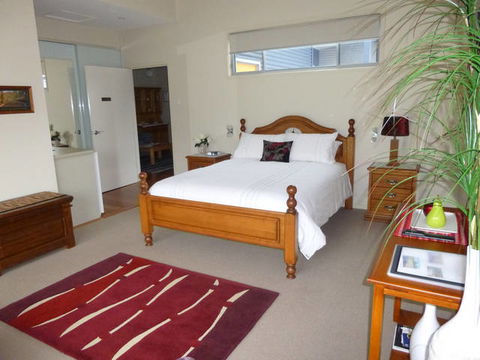 Sunrise Bed & Breakfast - New South Wales Tourism  2