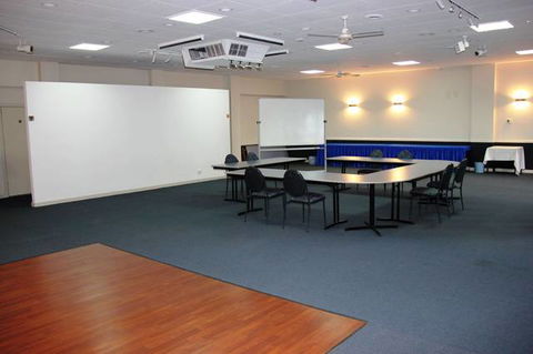 Sunshine Motor Inn - New South Wales Tourism  3