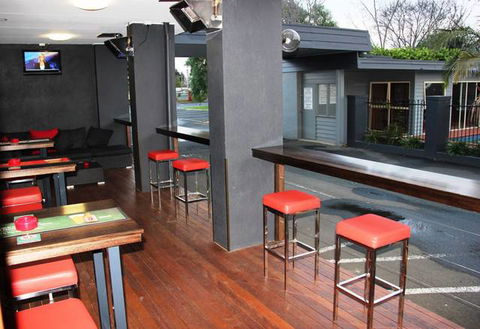 Sunshine Motor Inn - New South Wales Tourism  12